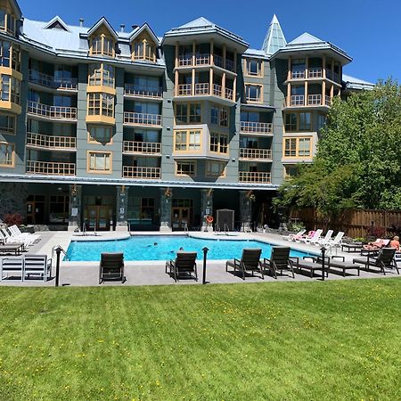 Spring Summer Special Cascade Lodge Suite Wifi 2 Hot Tubs Pool Gym Sauna Ski & Bike Storage Room Whistler Buitenkant foto